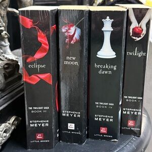 The Twilight Saga Book Set